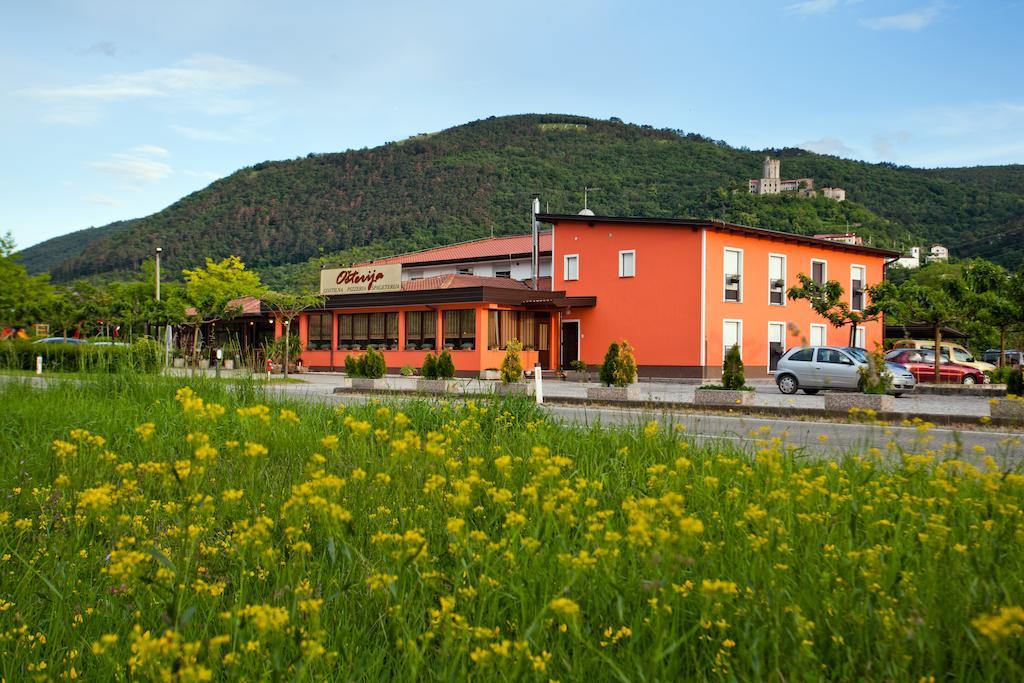 Guesthouse Osterija Branik المظهر الخارجي الصورة