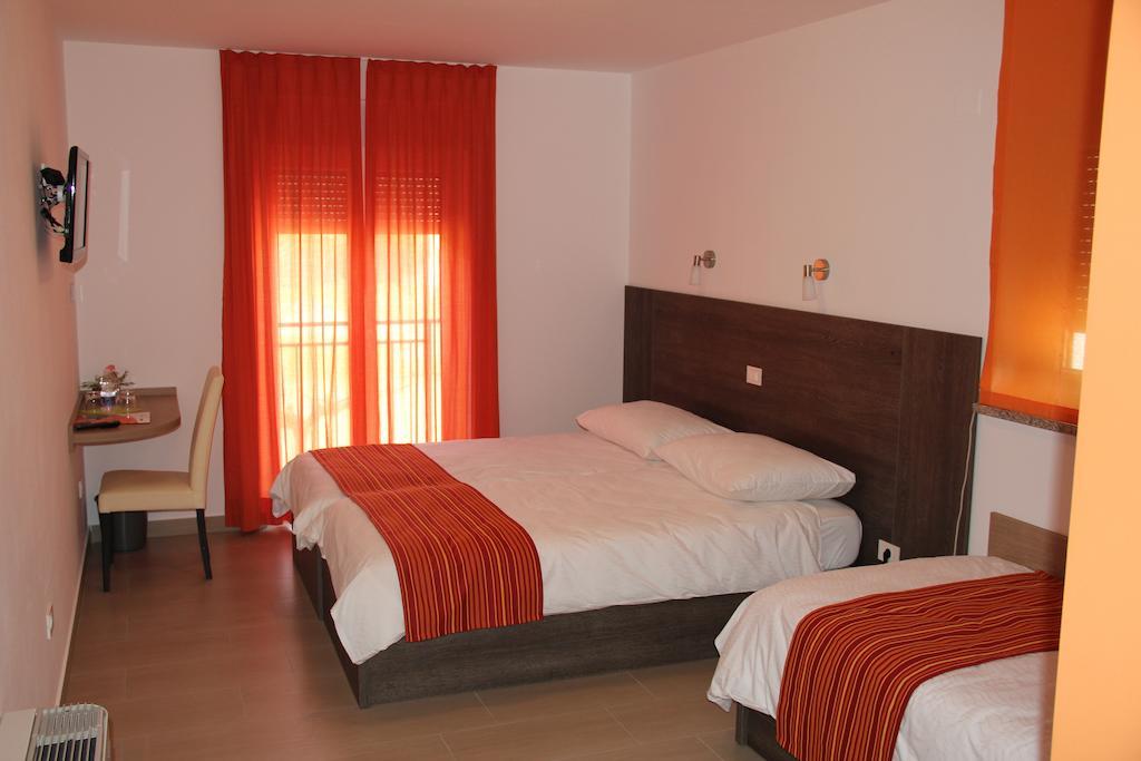 Guesthouse Osterija Branik الغرفة الصورة